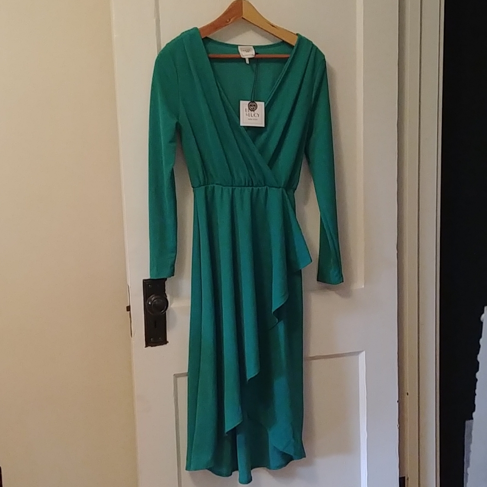 🎉HP!🎉 Lisa & Lucy faux wrap dress